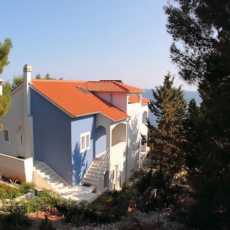 Apartments Maja Хвар Экстерьер фото